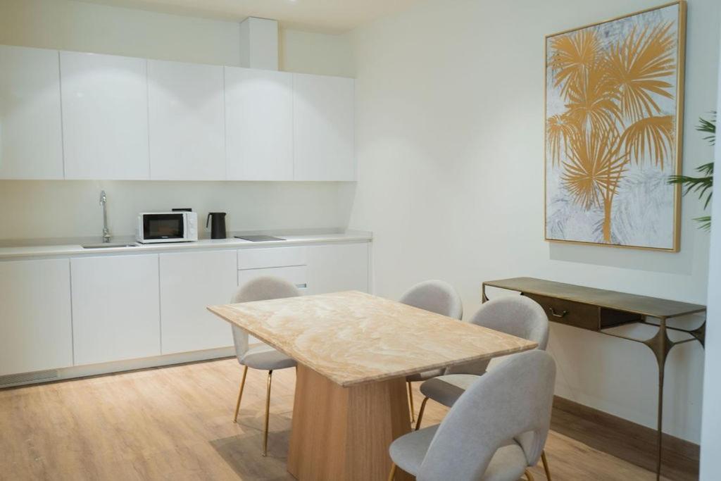 Suites Chinitas Málaga Dış mekan fotoğraf